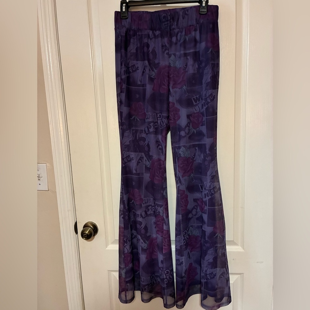 Torrid Betsey Johnson Mesh Flare Pants Purple Rose Logo Print LikeNew Condition - Picture 2 of 9